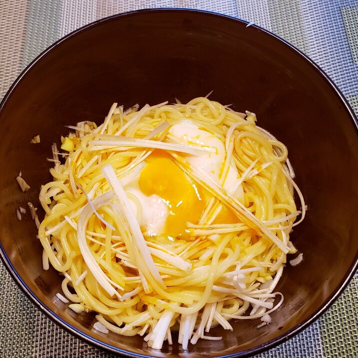 糖質0麺を使って!ねぎたっぷり 油そば風